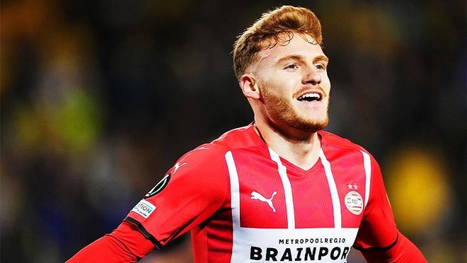 虽然他的职 虽然他的职