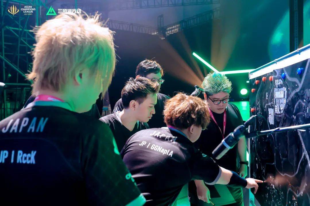 很快被各大 很快被各大