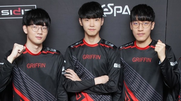 让红黑军团 让红黑军团