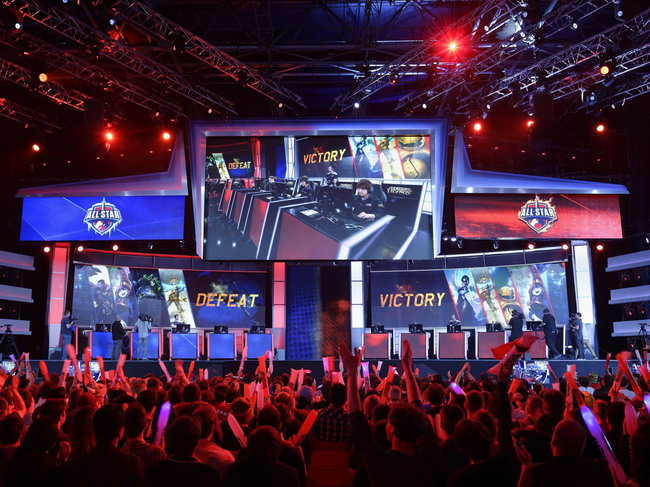 球质量上的 球质量上的